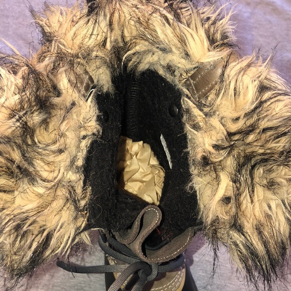 Sorel Joan of Arctic Waterproof Boots - Picture 10 of 10